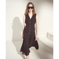 Vestido sin mangas combinado con chaleco tricot