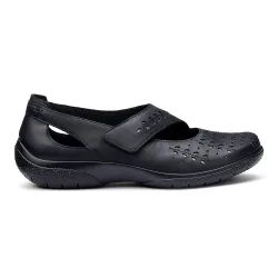 Women's Wide Fit 'Daphne' Mary Janes in Black Size: 6 - Black - Size: 6