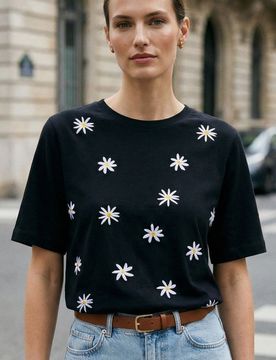 T-shirt in cotone con design ricamato - nero
