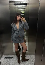 Kurzer gestreifter Blazer Grau Melange L