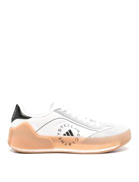 Sneakers Court Boost