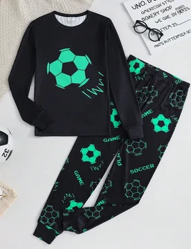 Conjunto de camiseta de manga larga y pantalones de base de color contrastante con estampado de fútbol fluorescente para adolescentes varones, pijama - Shein - FashionsVida