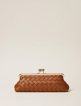 Pochette tressée à la main