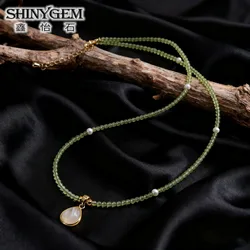 SHINYGEM Natural Olivine Moonstone Pendant Necklace for Ladies Fashionable Exquisite Gemstone Jewelry