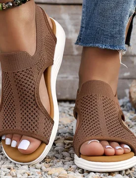 Sandalias deportivas casuales con diseño transpirable de malla para mujer tallas grandes, ligeras y cómodas, versátiles (corre un número pequeño) - Shein - FashionsVida