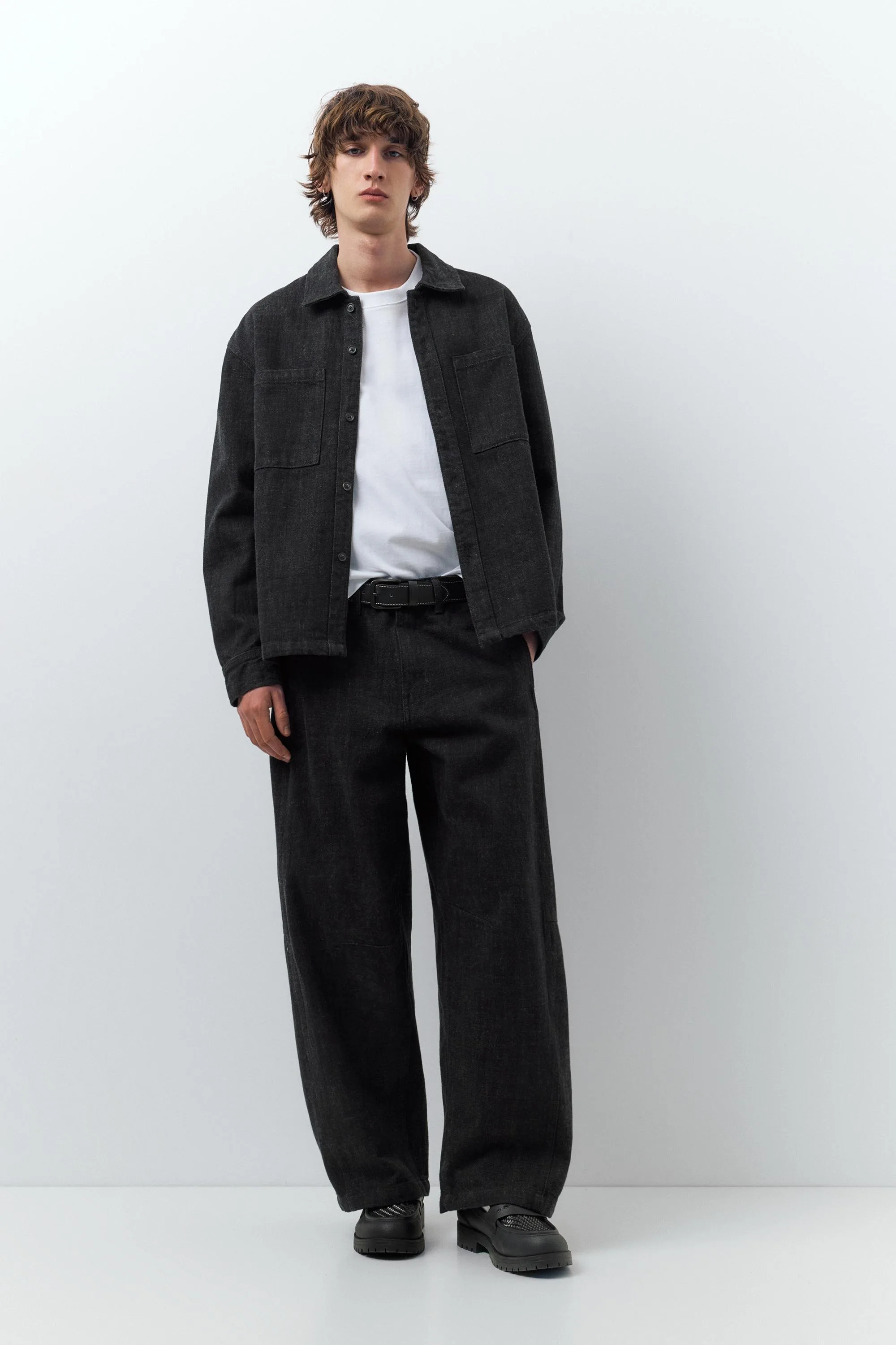 Straight-Leg Trousers With Seams (Size: ) - Pull&bear - FashionsVida