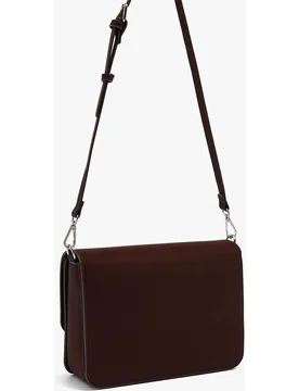Bandolera de mujer con solapa y asa de cadena en liso - Parfois - FashionsVida