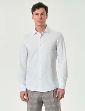 Camicia bianca Hank slim fit in tessuto tecnico stretch con colletto Kent - BOSS - FashionsVida