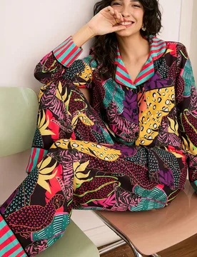 Conjunto de pijama de mujer con estampado de plantas y animales, bloques de color y rayas, de tela de punto cómoda. Pijamas de mujer Scoobydoo, Moo M - Shein - FashionsVida