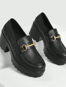 Zapatos de mujer tipo mocasín con plataforma, detalle de pespunte y decoración metálica, elegantes, en color negro, para el verano, vacaciones, vue - Shein - FashionsVida