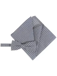 Coffret cadeau avec nœud papillon et pochette de costume gris