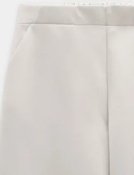 Pantalón recto de mujer con cintura elástica en liso - Parfois - FashionsVida