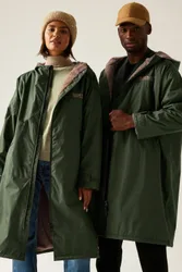 Unisex Adult Waterproof Changing Robe in Dark Olive Size: Small/Medium - Dark Olive - Size: S/M