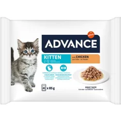 Comida húmeda para gatitos pollo en salsa
