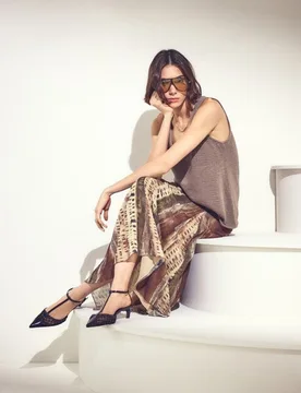 Falda print con quillas de georgette - Woman El Corte Inglés - FashionsVida