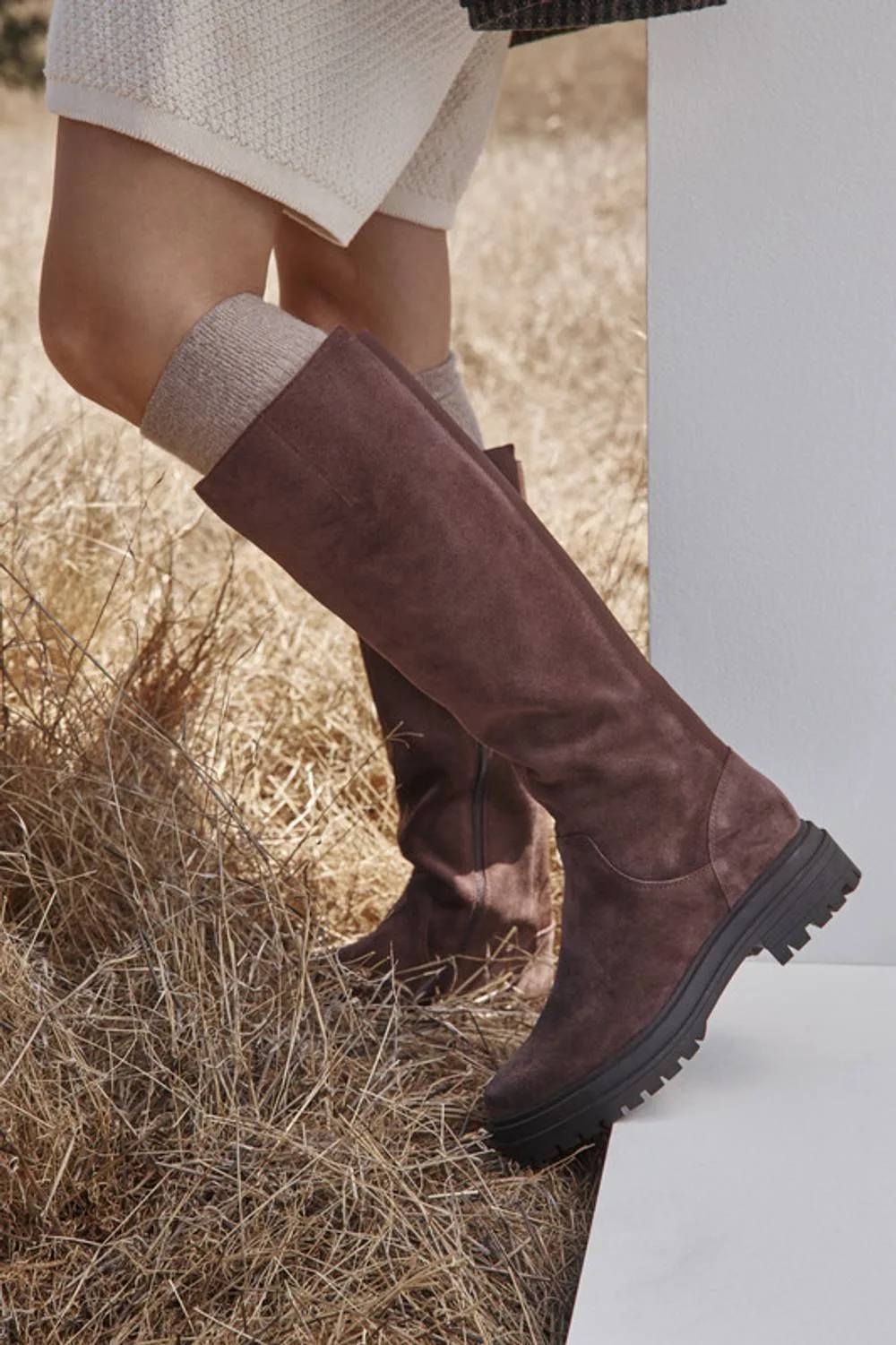 Women's Gretchen Tall Boots in Chocolate Size: 6 - Chocolate - Size: 6 - Vionic - FashionsVida