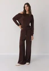 Weiches Sweatshirt mit freier Schulter Braun M