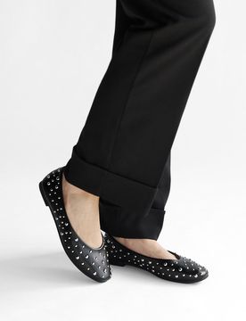 Ballerine nere con borchie P676 40