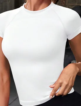 Camiseta deportiva de manga raglán sólida, parte superior para gimnasio, camiseta ajustada, camiseta de compresión - Shein - FashionsVida