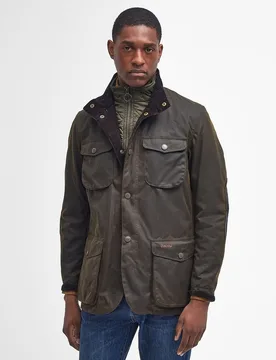 Chaqueta de hombre con bolsillos y cuello alto - Barbour - FashionsVida