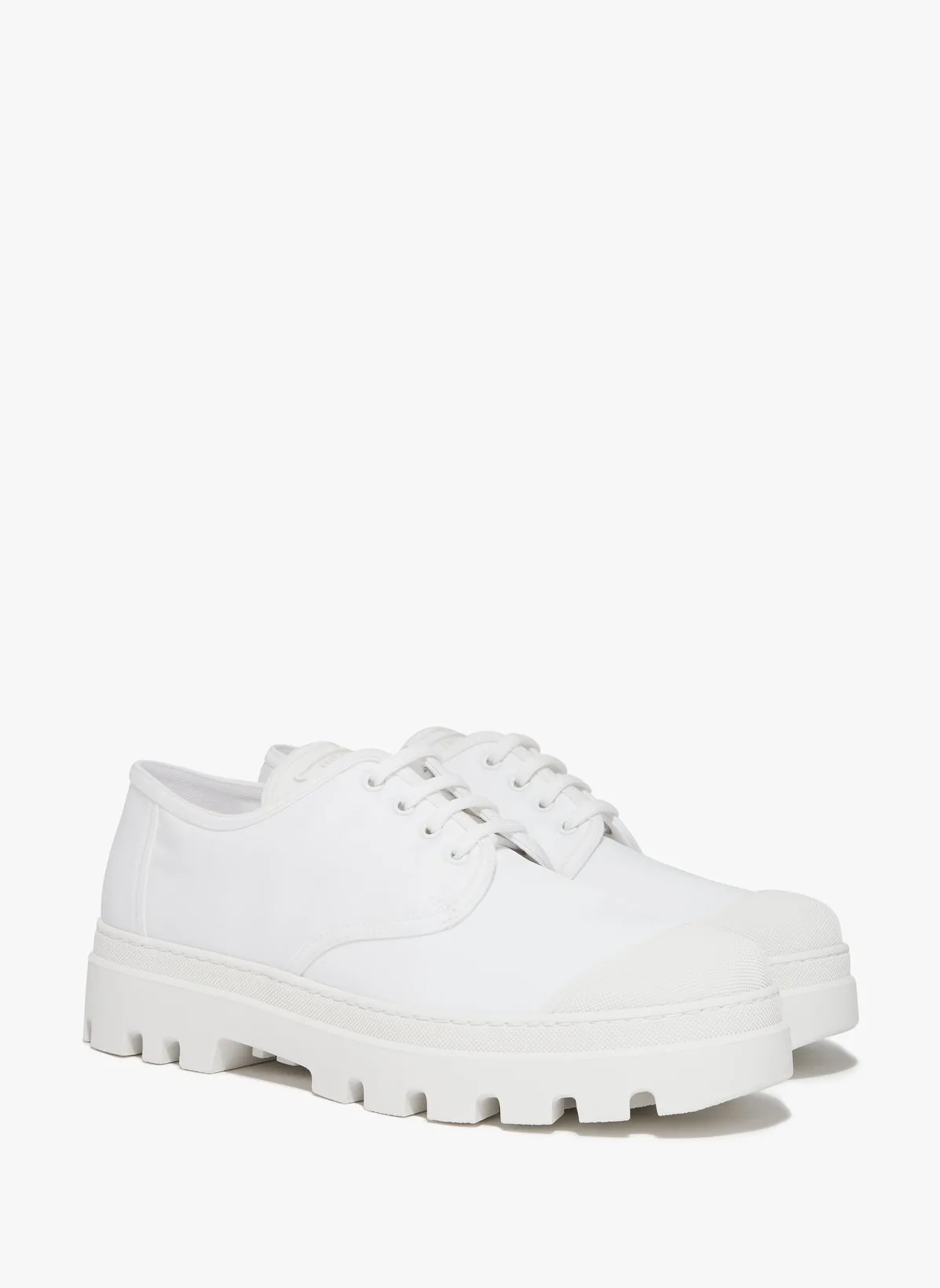 Prada Baskets en gabardine de nylon - Prada - FashionsVida