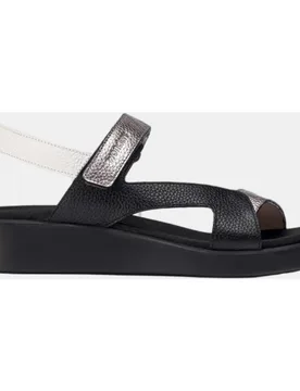 Sandalia plana de mujer cut out bicolor - Wonders - FashionsVida