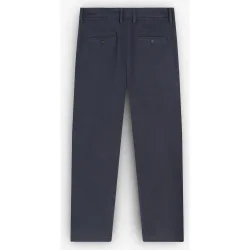 Chino de hombre relaxed fit ligeramente elástico