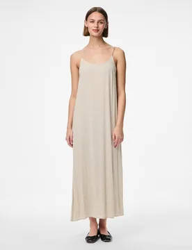 Vestido de tirantes largo de lino - Pieces - FashionsVida