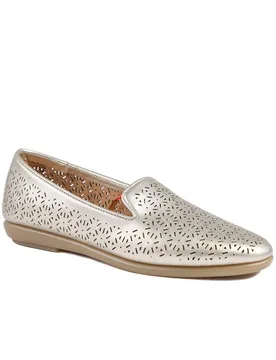 Chic Stitch & Turn Slip On Shoes - Gold - Size: 7 - Pavers - FashionsVida
