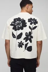 Herren Oversized Boxy T-Shirt mit verlängertem Ausschnitt und Blumendruck Ecru Größe Medium