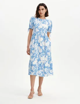 Floral Puff Sleeve Midi Tiered Dress Blue Mix female - Finery London - FashionsVida