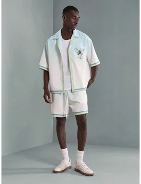 Conjunto de dos piezas informal de estilo resort de Palm Springs, con camisa de manga corta con botones y shorts, ropa de playa, conjunto de ropa de e - Shein - FashionsVida