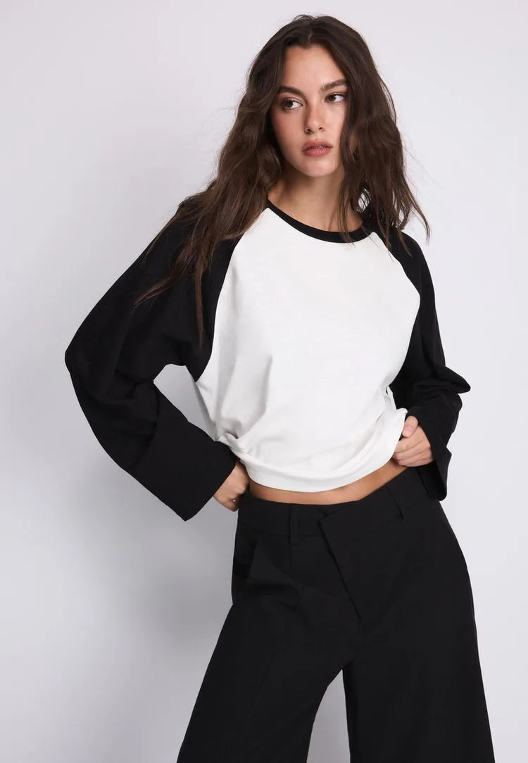 Oversize-Baseballshirt Schwarz M - Stradivarius - FashionsVida