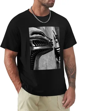 H R Giger Museumsstatue. Gruyères, Schweiz T-Shirt Gym Wear Breathable Short Sleeve Tee - Aliexpress - FashionsVida