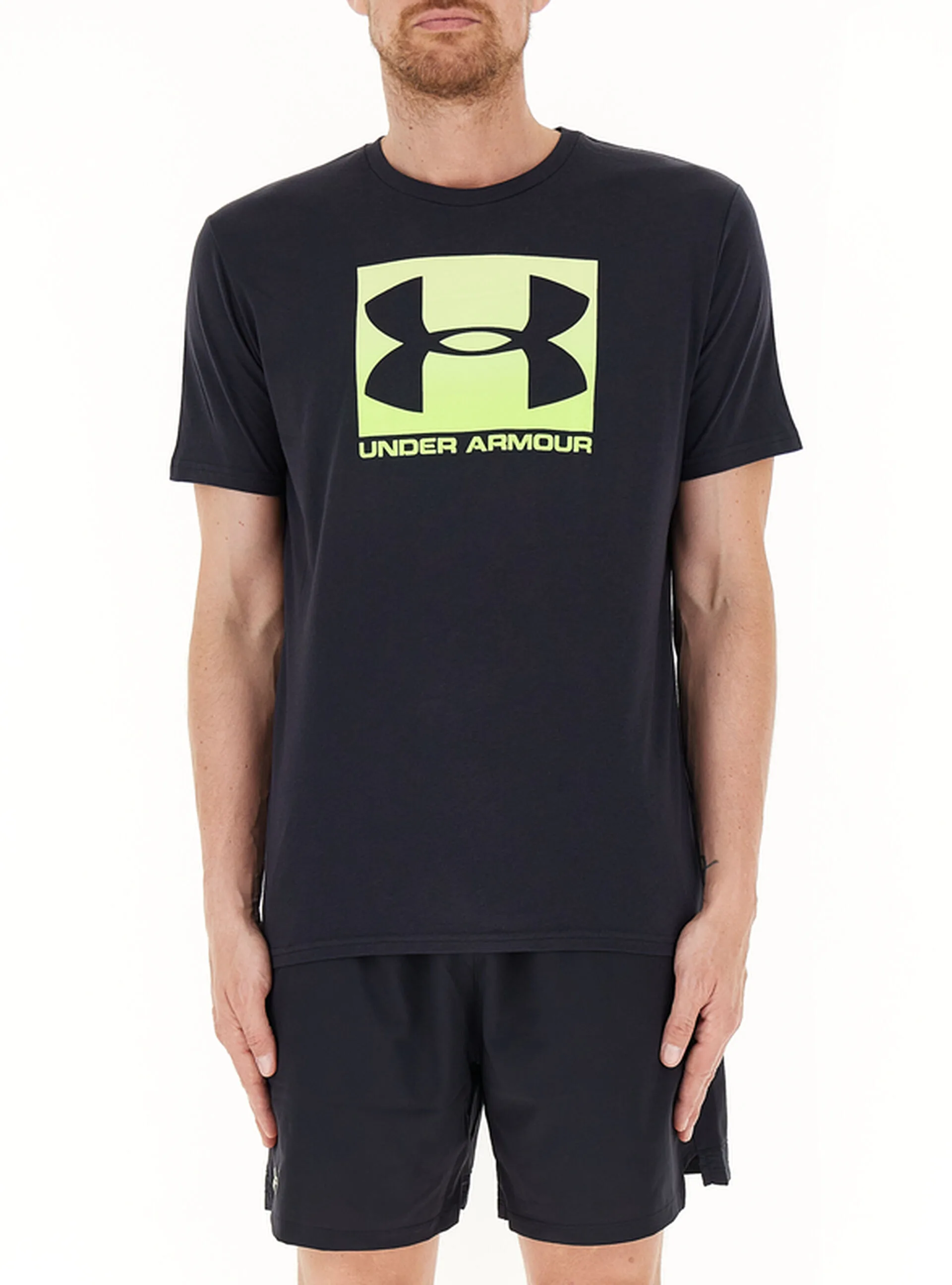 T-shirt con logo NERO LG - Under armour - FashionsVida