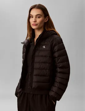 Chaqueta mujer acolchada con capucha - Calvin Klein Jeans - FashionsVida