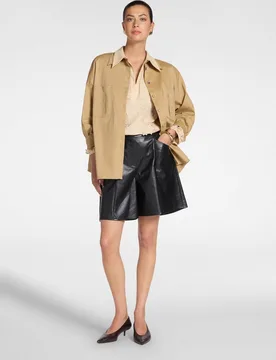Bermudas de mujer de piel cierre con botones y cremallera - Elena Miró - FashionsVida