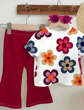 Set de 2 piezas con top de manga corta y cuello redondo con estampado floral vintage y pantalones acampanados, conjunto casual y lindo para niñas, ad - Shein - FashionsVida