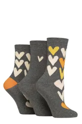 Women's 3 Pair Patterned Cotton Socks Big Hearts Grey 4-8 - Grey - Size: Small