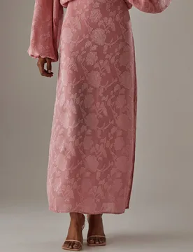 Women's Chiffon Jacquard Bias Maxi Skirt in Pink Size: 6 - Pink - Size: 6 - Warehouse - FashionsVida