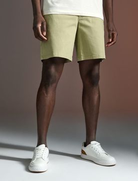 Pantaloncini chino - verde chiaro