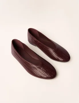 Woven Ballet Pumps - UK 6 (EU 39) / BURGUNDY - female - Blue Vanilla - FashionsVida