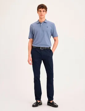 Pantalón chino de hombre con performance - Dockers - FashionsVida