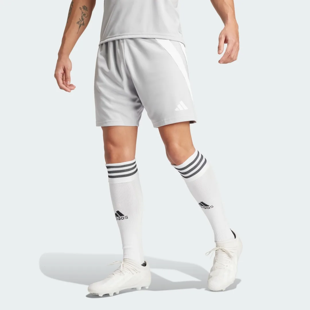 Fortore 23 Pantaloni Corti M Team Light Grey / White - Adidas - FashionsVida