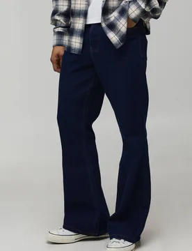 Men's Pocket Embroidery Rigid Flared Jeans Indigo Size 28R Indigo 28R - boohooMAN - FashionsVida