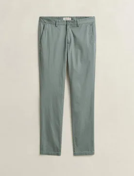 Pantalones chinos regular Sport clásicos - Gant - FashionsVida