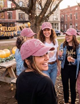 Pieza Gorra de béisbol vintage lavada - Estampado de patrón de equipo de novia - Sombrero de sol ajustable retro y suave, adecuado para fiestas de p