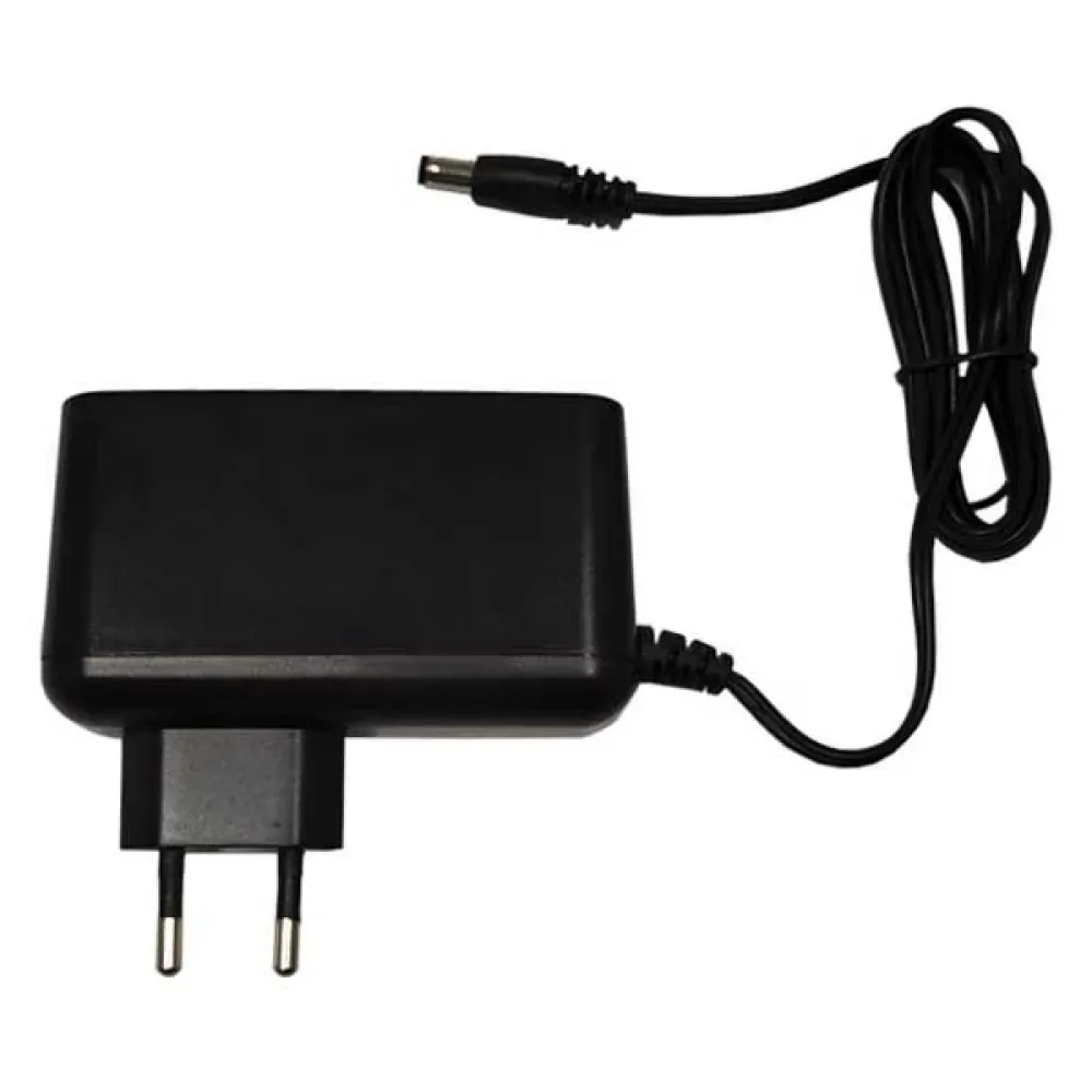 V/power Source 3a Black One Size unisex - Peplink - FashionsVida