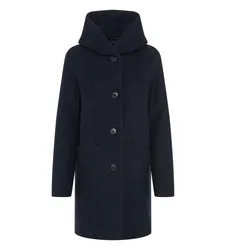 JACKE WOLLE female