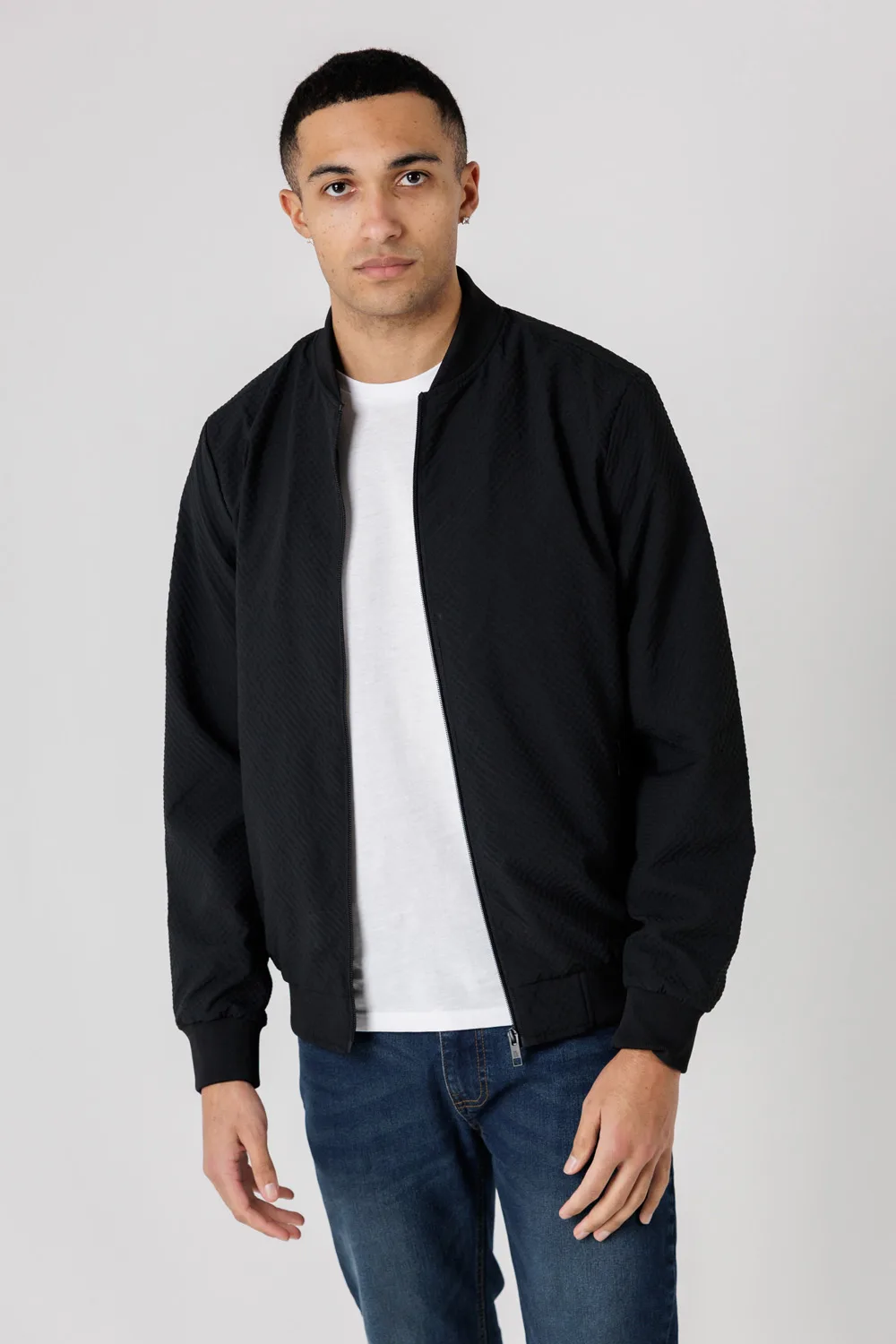 Mens Black Seersucker Bomber Jacket With Zip-Up And Side Pockets - Size Small - Tokyo Laundry - FashionsVida